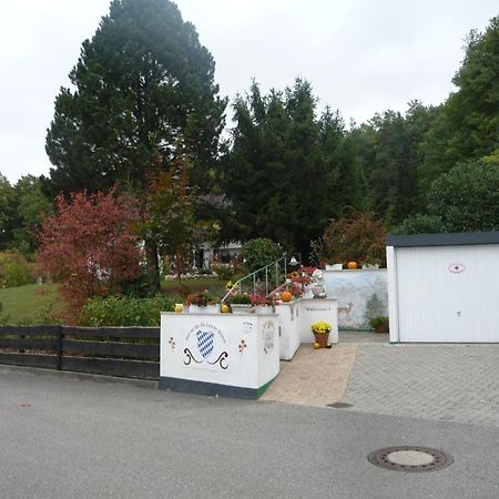 Landhaus Hubertus Guest House Litzendorf Exterior photo