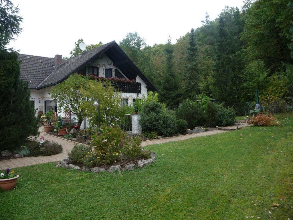 Landhaus Hubertus Guest House Litzendorf Exterior photo